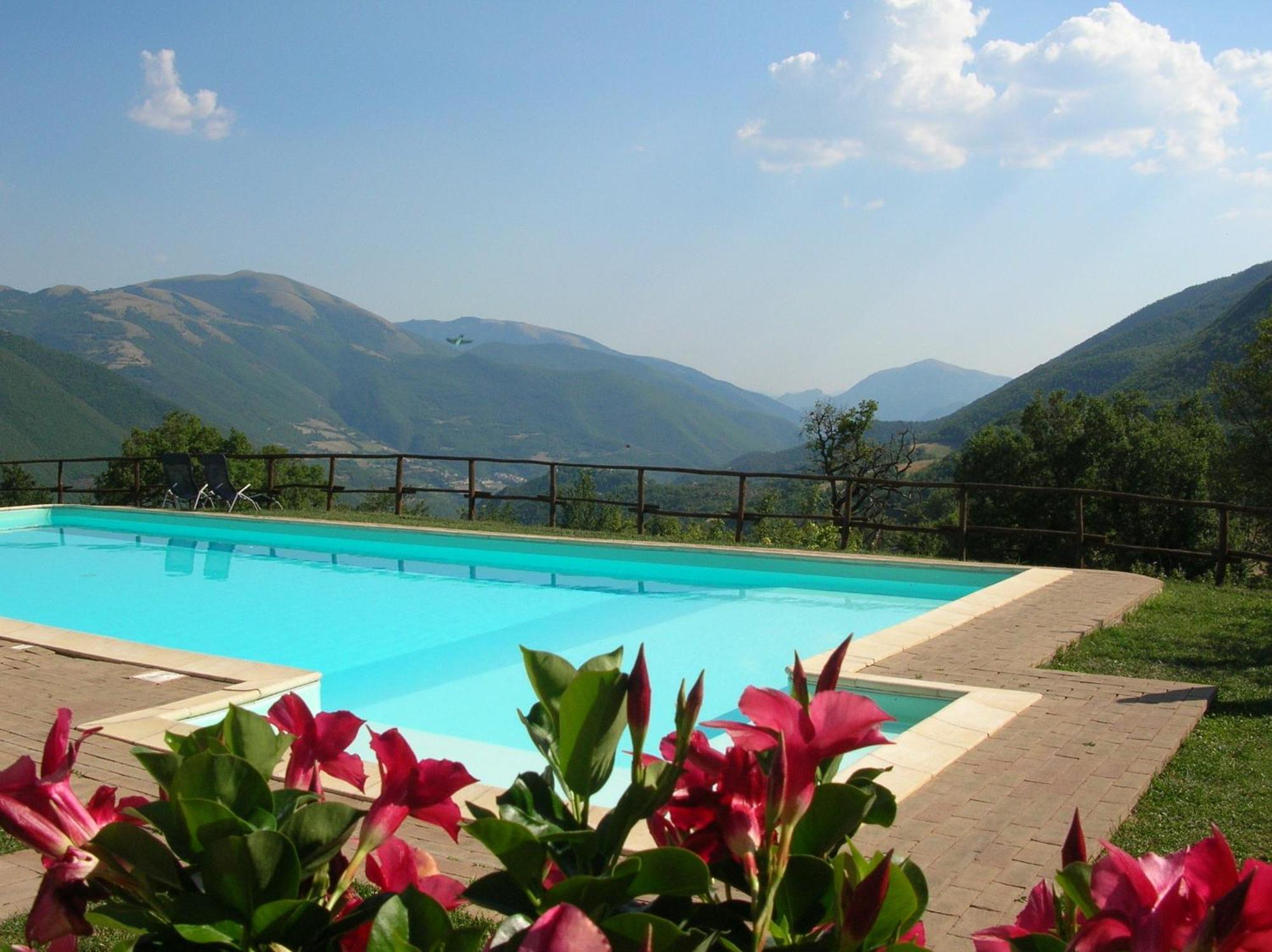 Agriturismo Roccagelli Vallo di Nera Eksteriør bilde